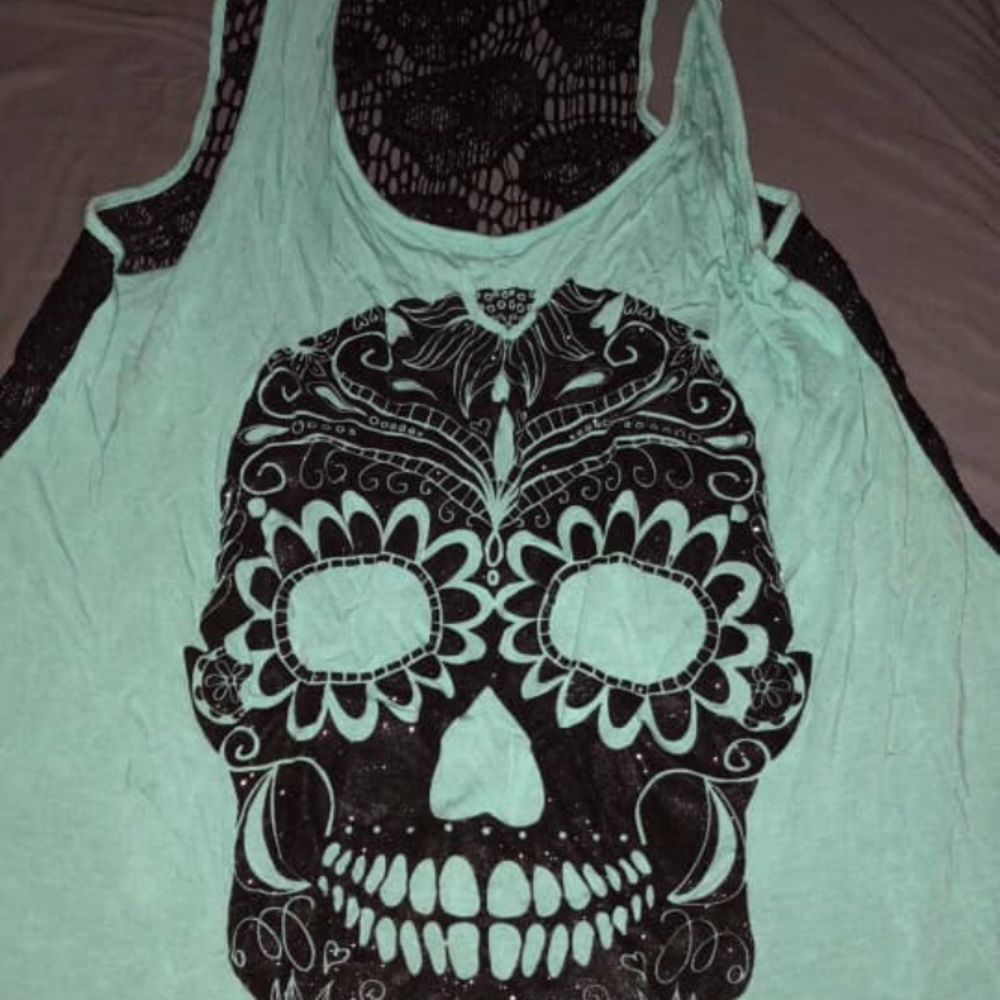 Woman’s shirt